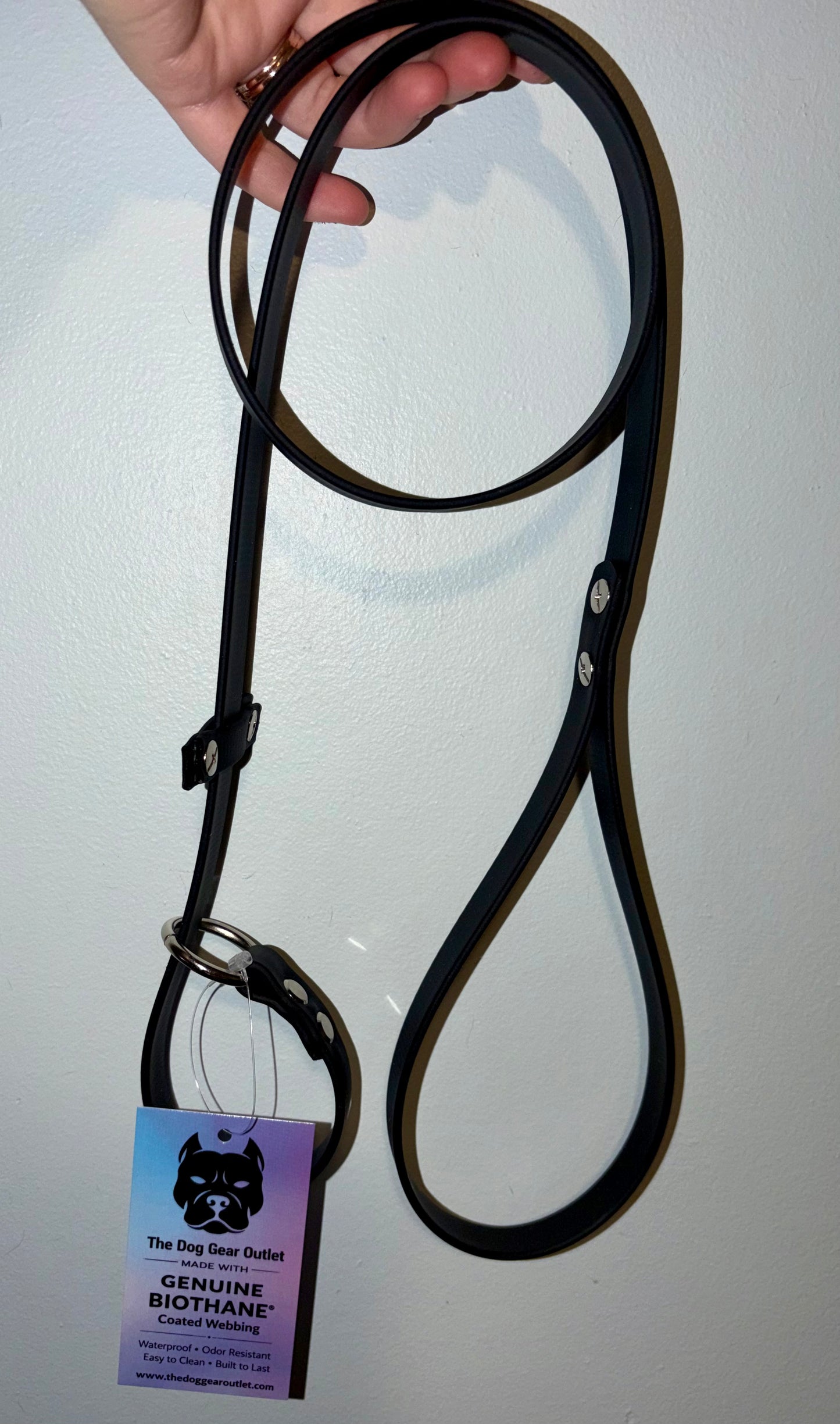 Slip leash with stopper